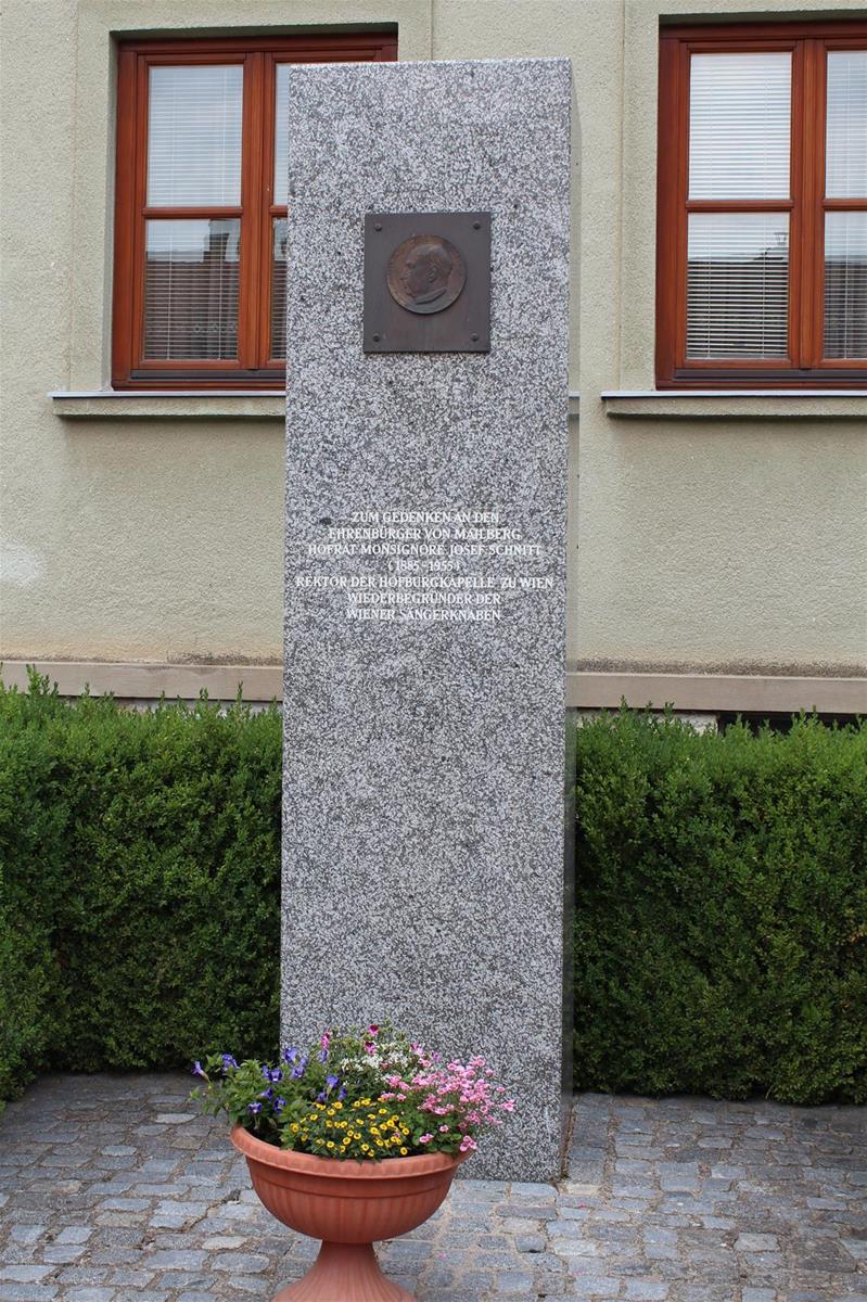 Logo Schnitt Denkmal